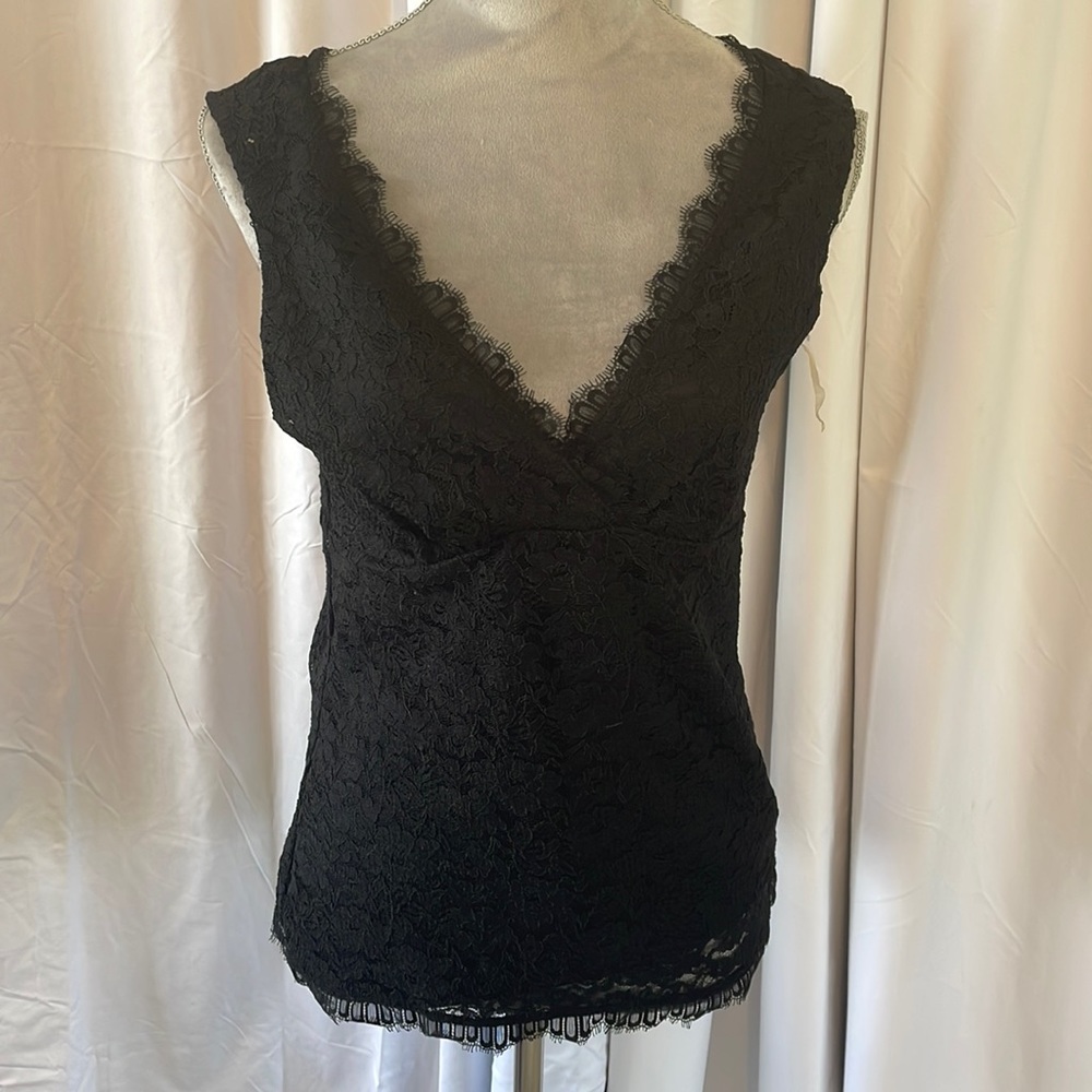 New York and Co Black Lace-Medium